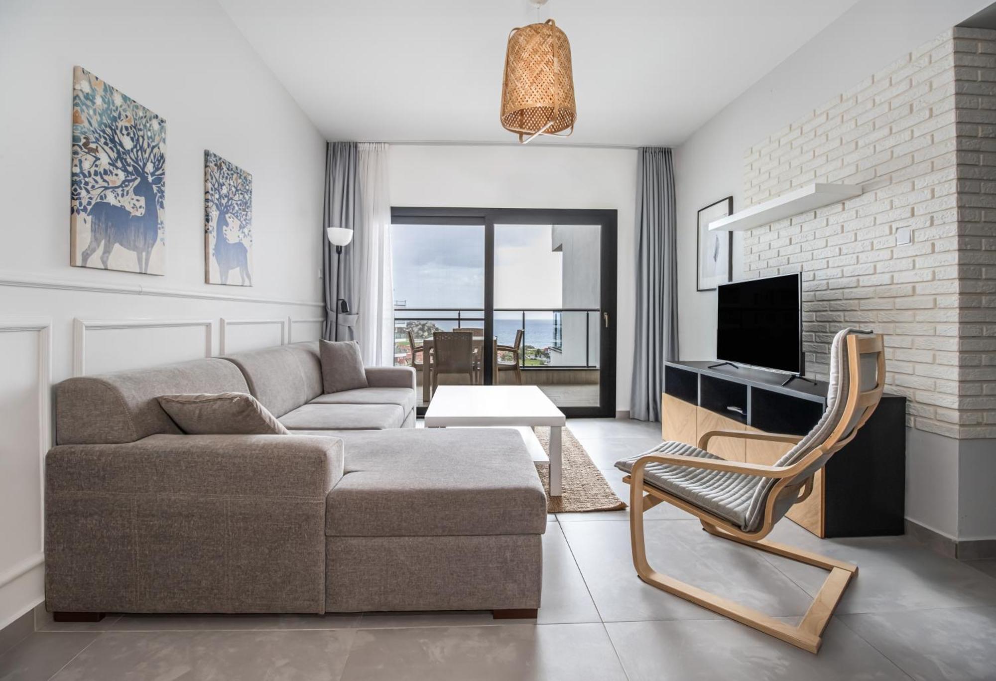 Caesar Blue Seaside Luxury Apartments Gastria Esterno foto