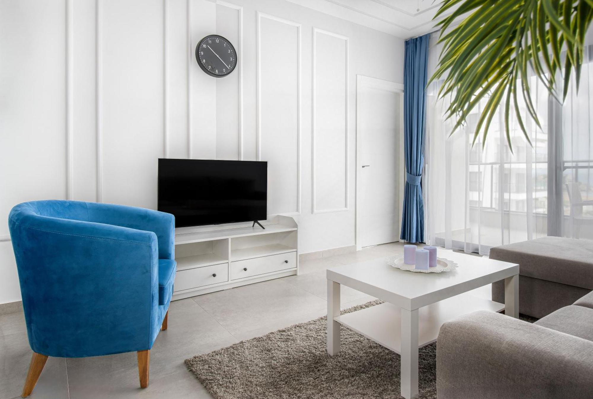 Caesar Blue Seaside Luxury Apartments Gastria Esterno foto