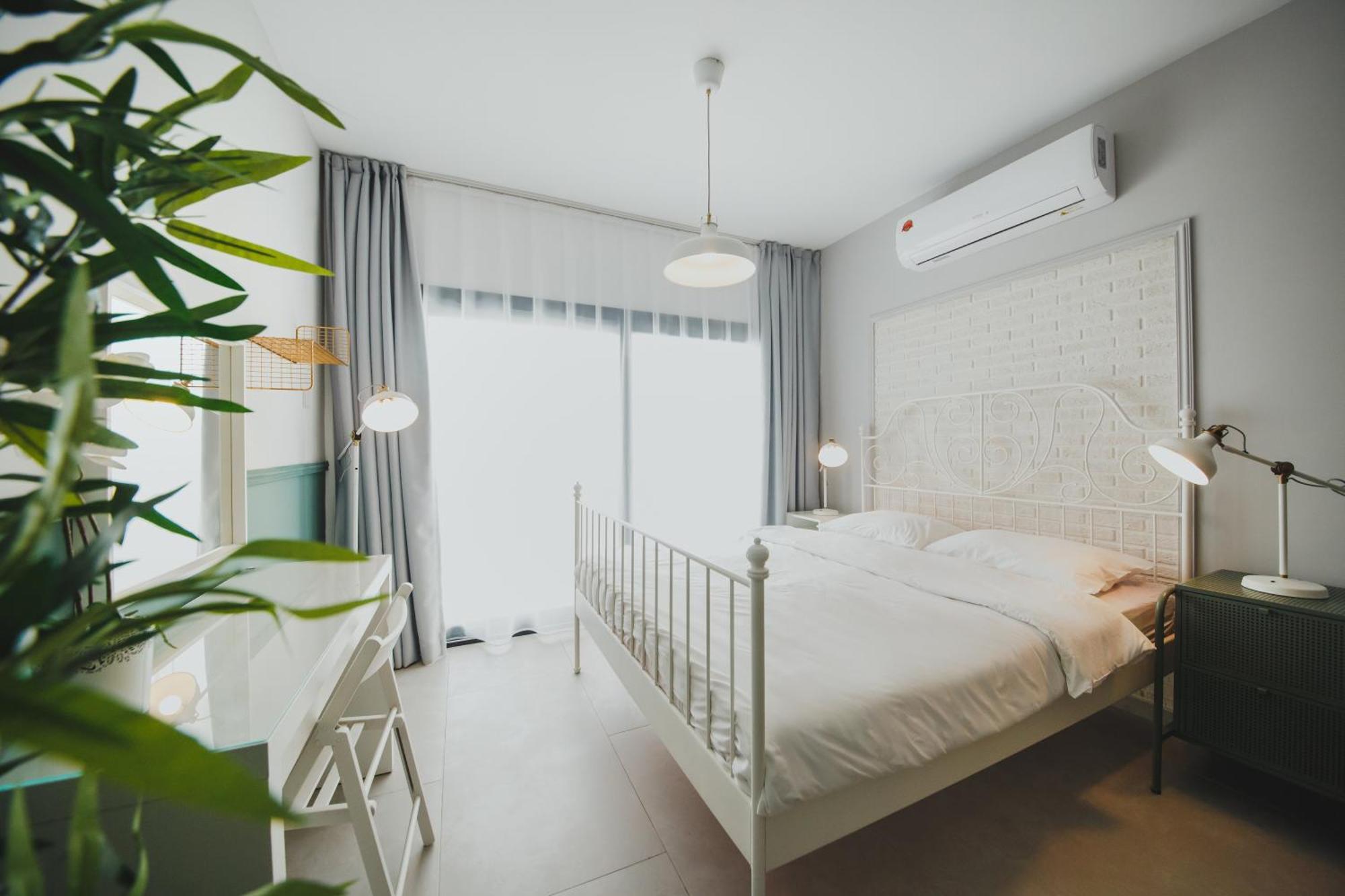 Caesar Blue Seaside Luxury Apartments Gastria Esterno foto