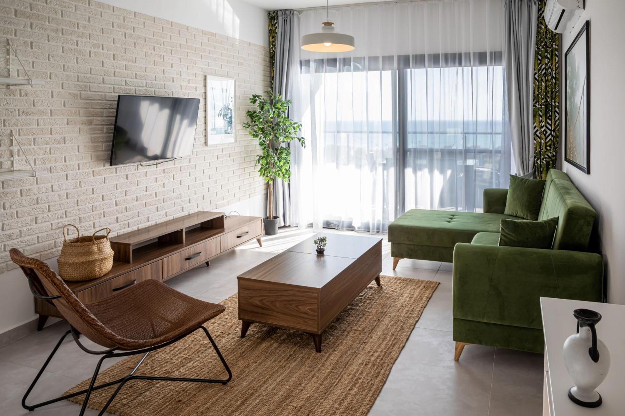 Caesar Blue Seaside Luxury Apartments Gastria Esterno foto