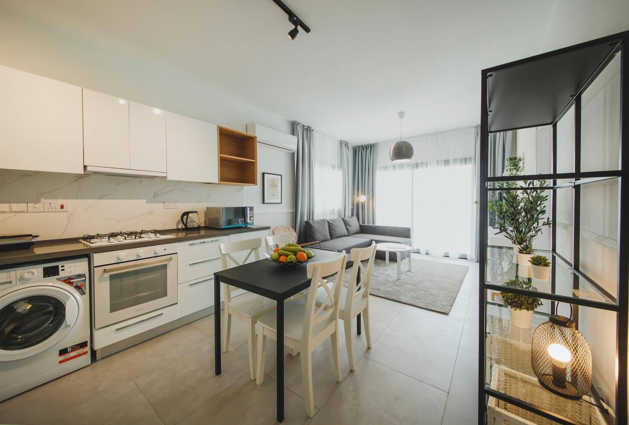 Caesar Blue Seaside Luxury Apartments Gastria Esterno foto
