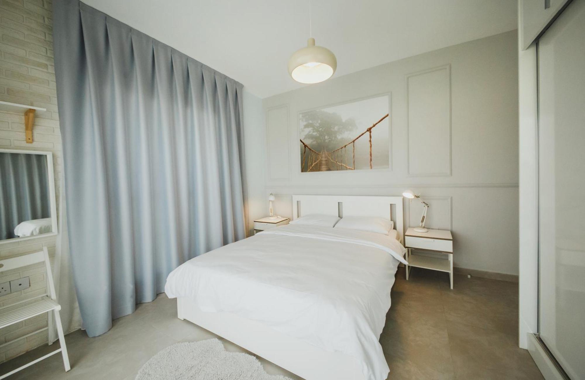 Caesar Blue Seaside Luxury Apartments Gastria Esterno foto