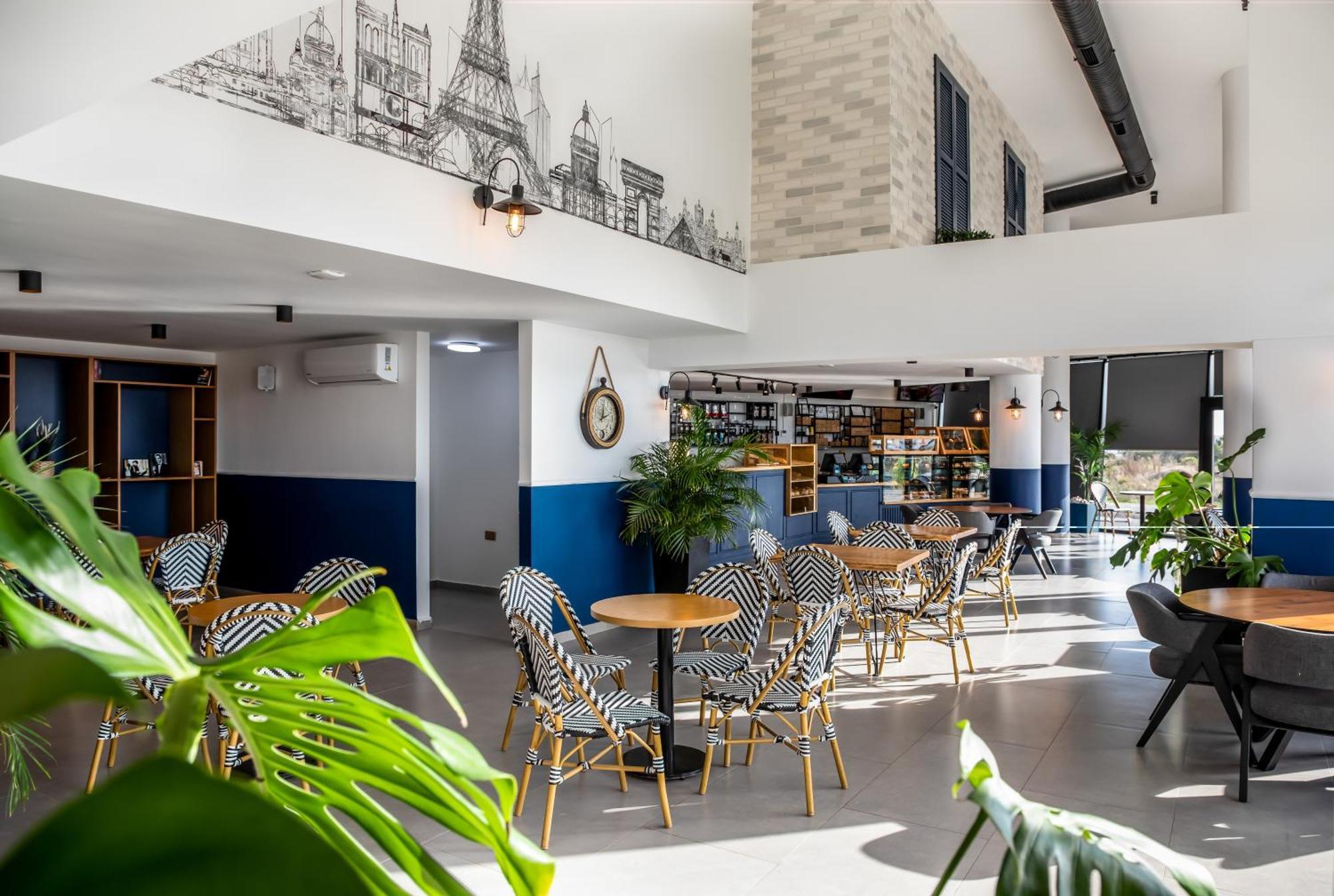 Caesar Blue Seaside Luxury Apartments Gastria Esterno foto